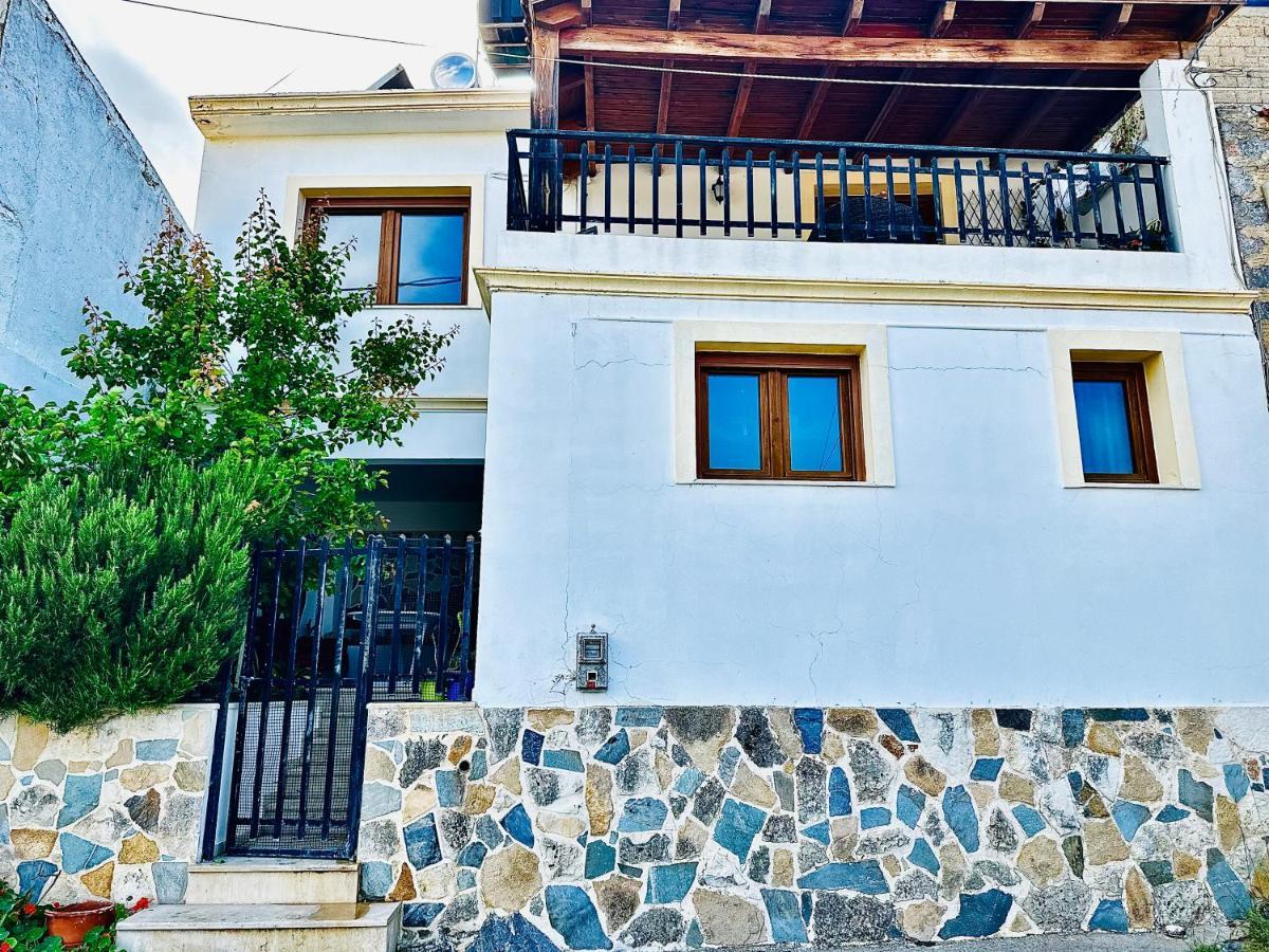 Elia Woodstone Houses Luaran gambar